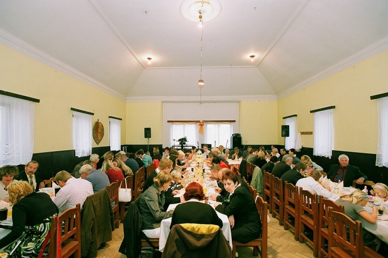Svatebn&iacute; hostina